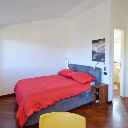 3 Bedroom Stunning Home In Ne Ne