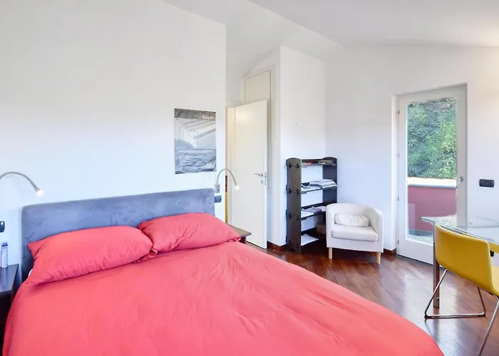 3 Bedroom In Ne